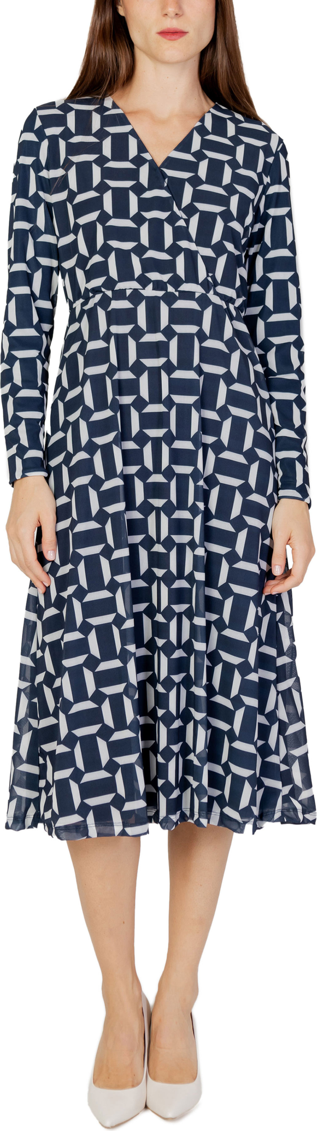 Dress Street One