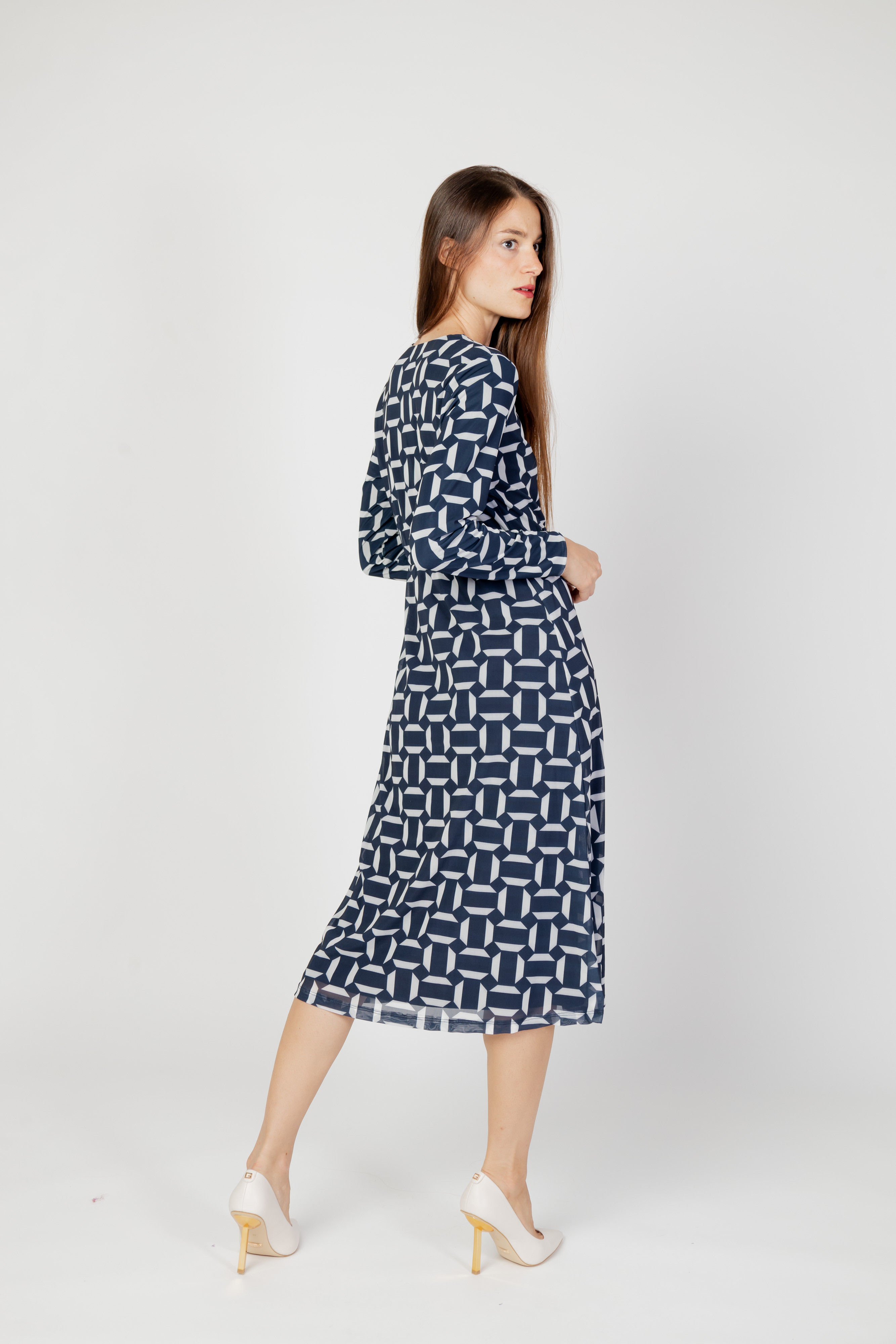 Dress Street One
