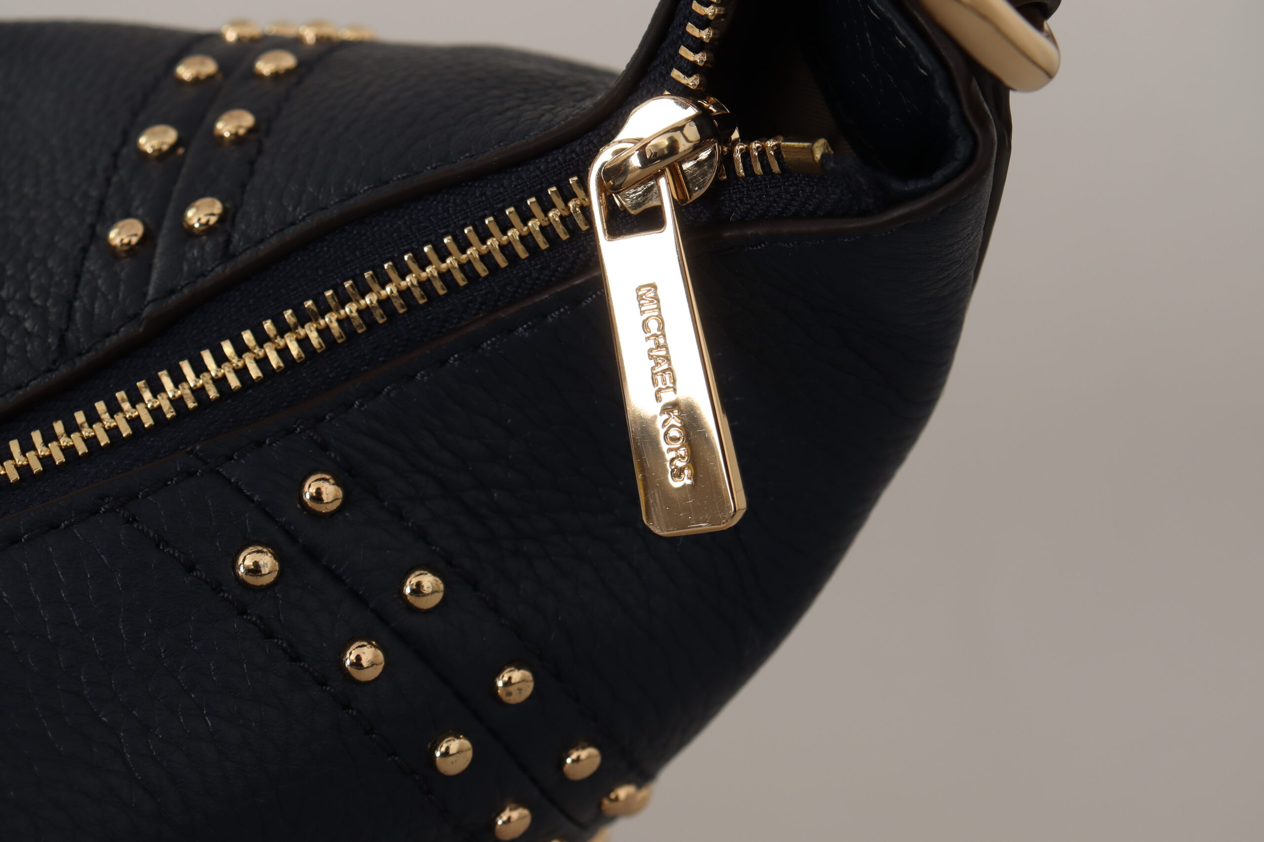 Michael Kors elchaga sumkasi MoviyCharmli Charmli Charmli