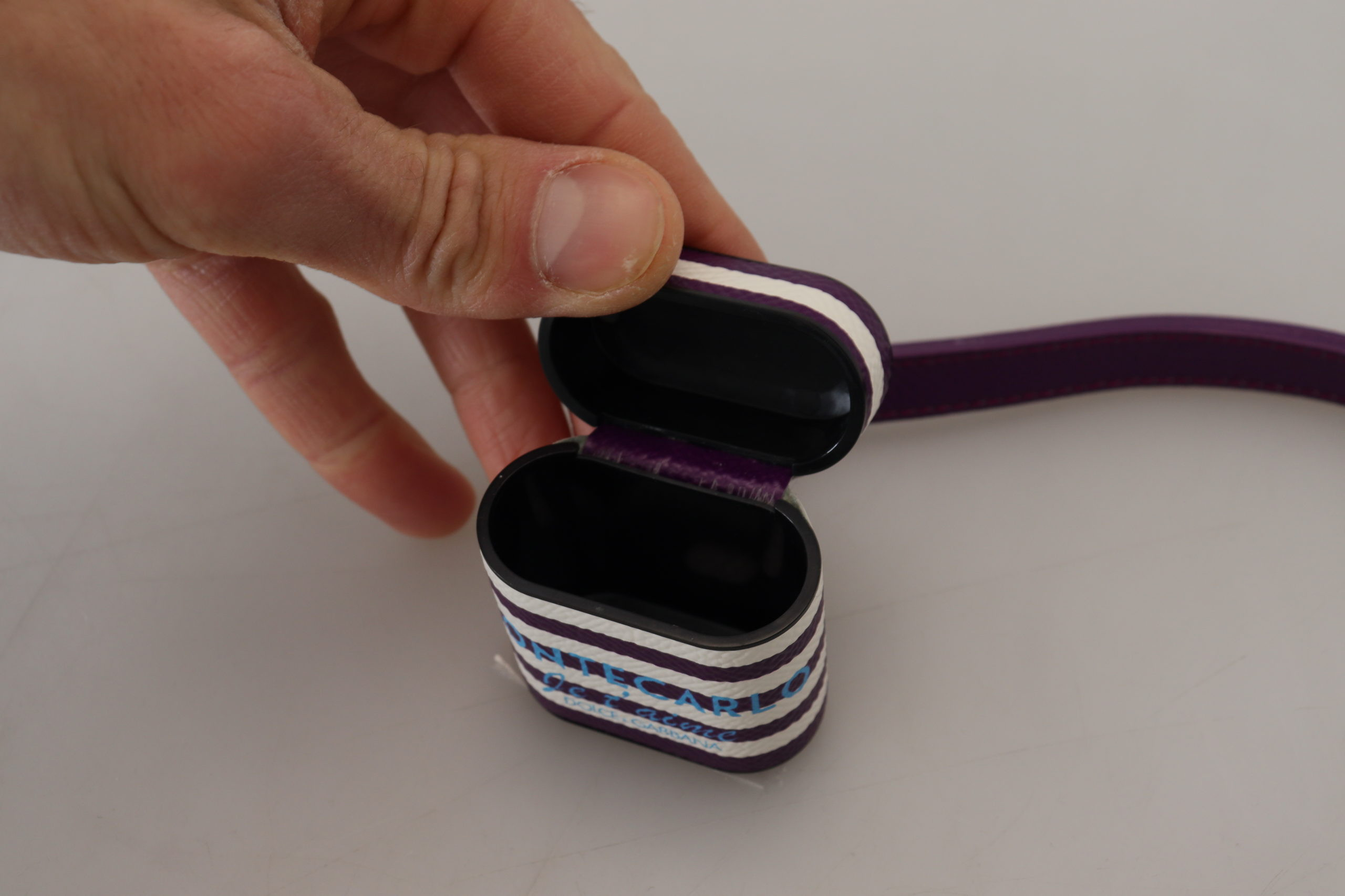 Airpods Case Dolce & Gabbana Chic Purple Leather