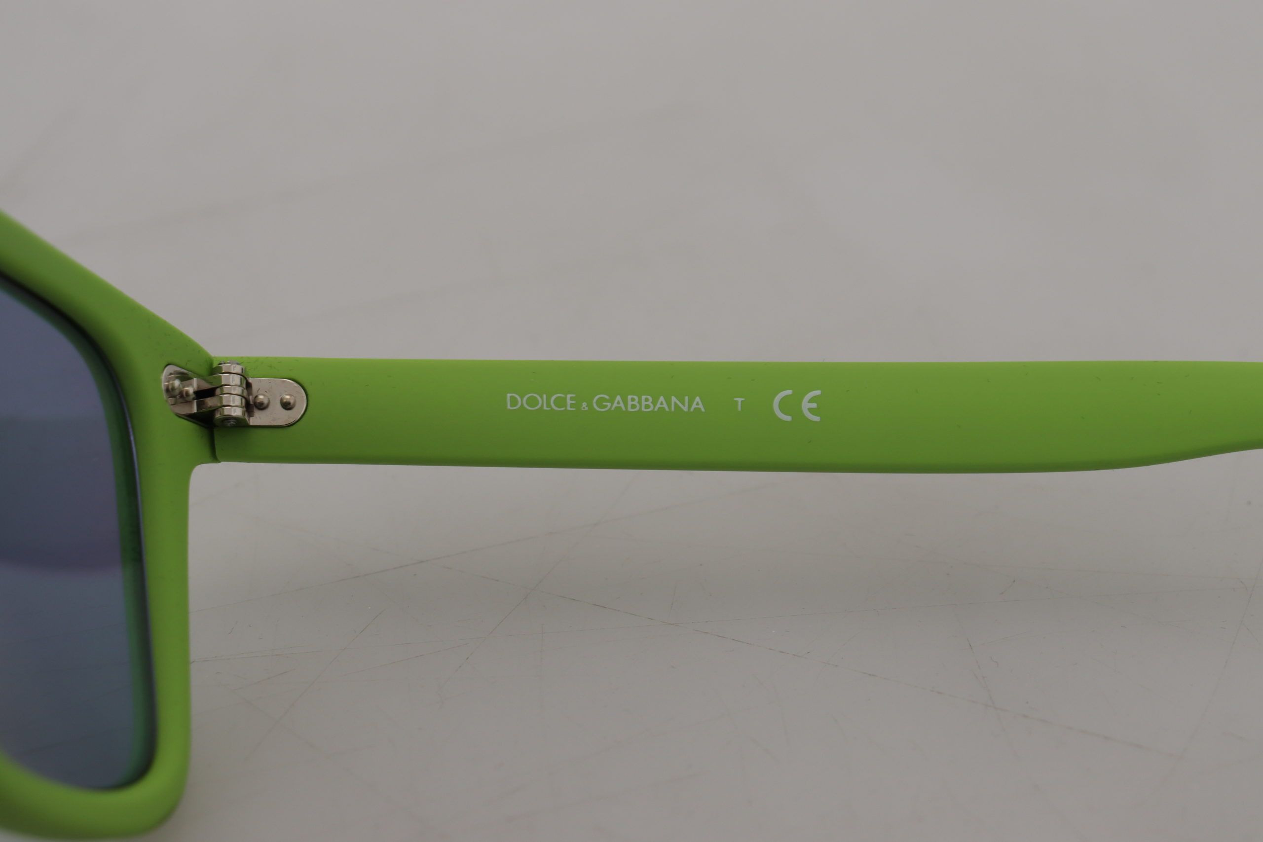 Солнцезащитные очки Dolce & Gabbana