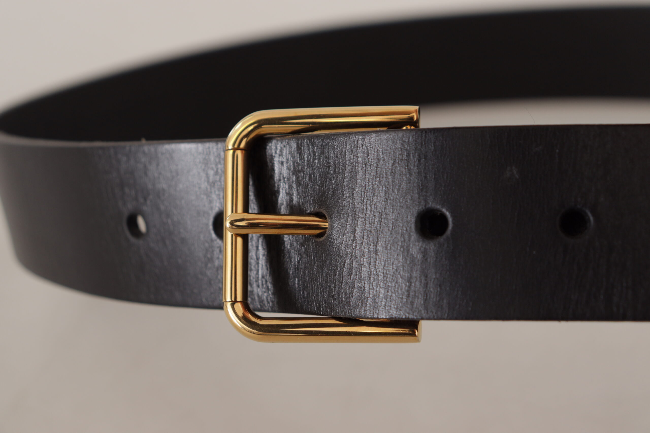 Belt Dolce & Gabbana Elegant Black Leather Belt with Gold-Tone Buckle