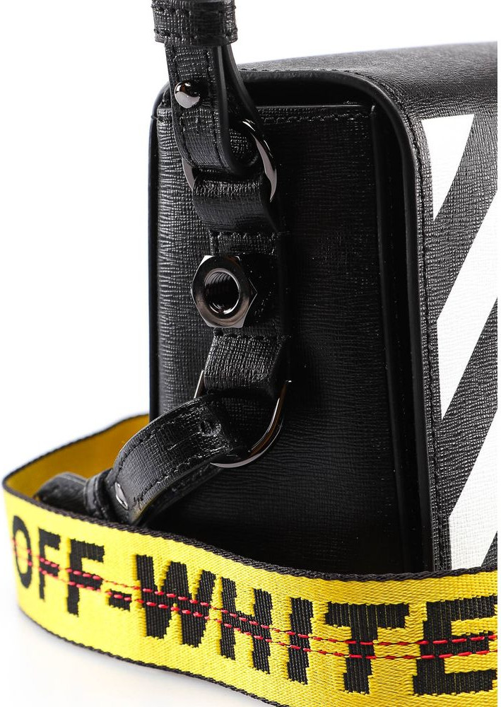 Сумка через плечо Off-White Элегантная Черная Кожаная Сумка через плечо с Фирменным Диагональным Клапаном