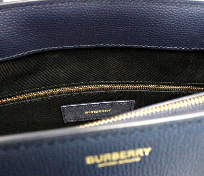 Handbag Purse Burberry Banner Medium Regency Blue Leather Tote Crossbody