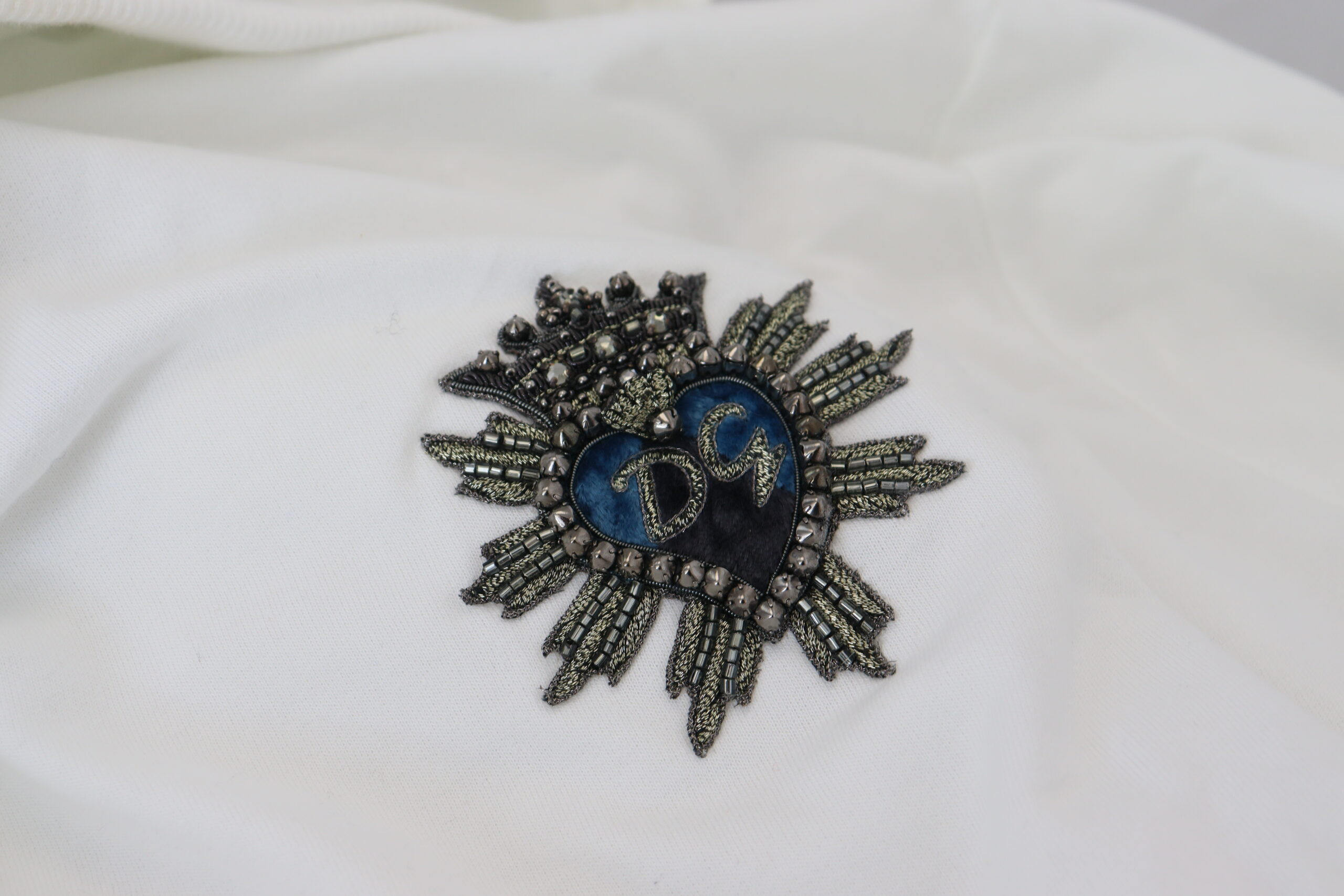 Dolce & Gabbana`(li) bosh kiyim`li sviter