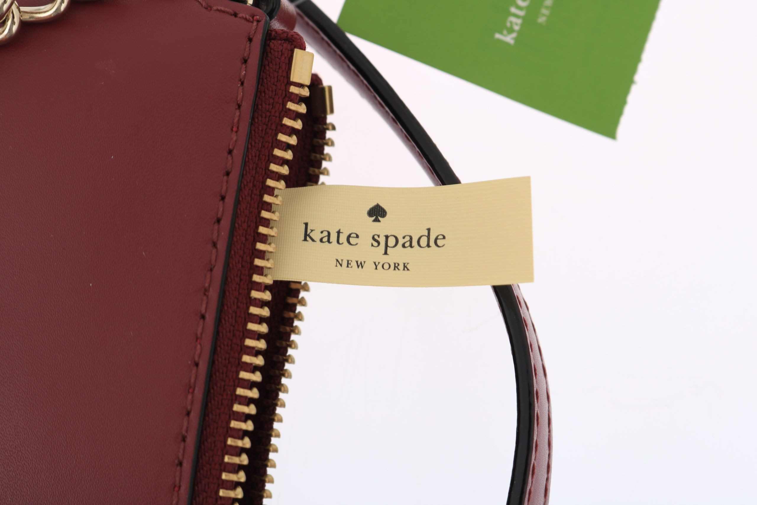 Crossbody sumkasi Kate Spade Ayol Klassik Bordeaux CharmTeri sumka