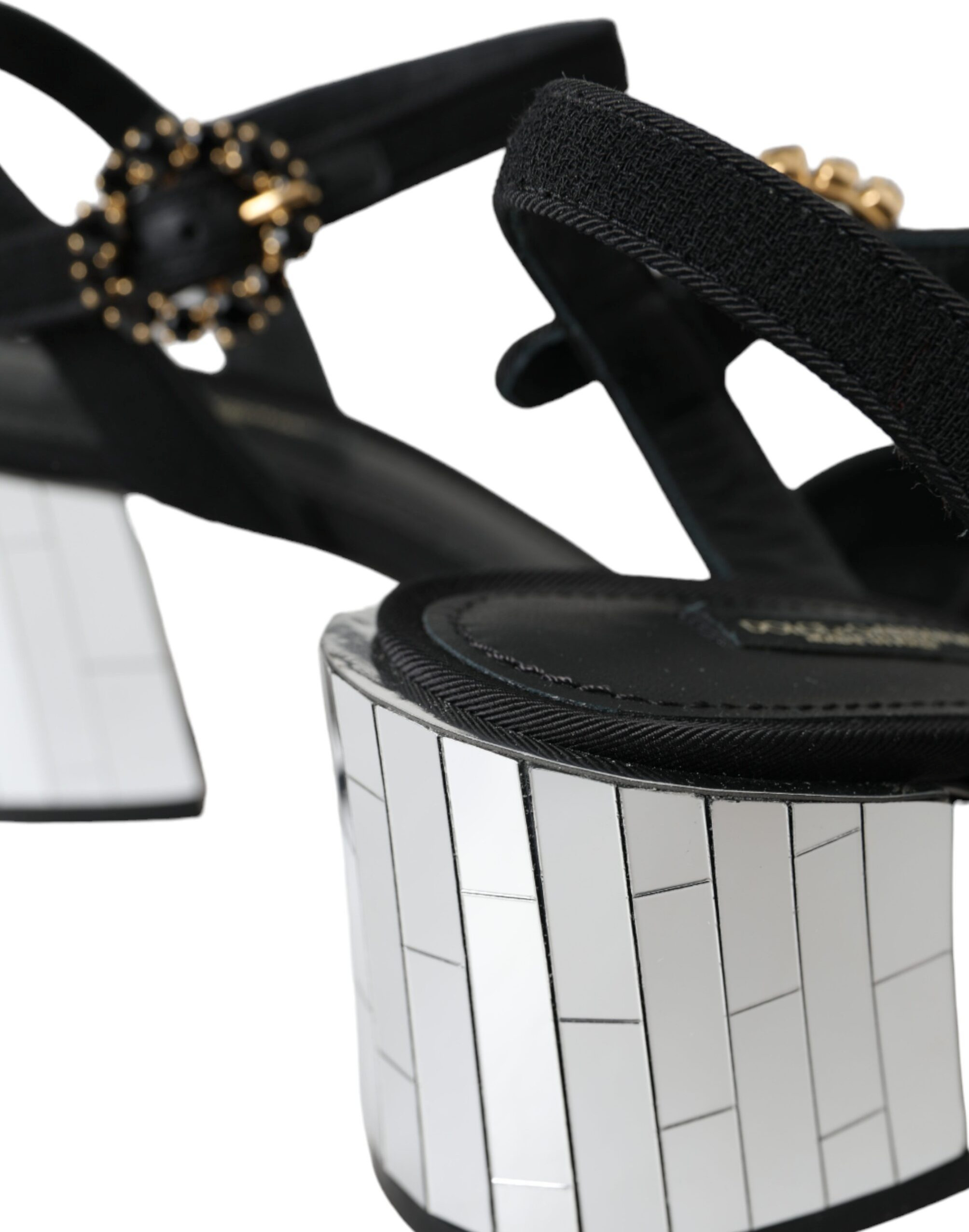 Dolce & Gabbana'dan Astarli Sandal