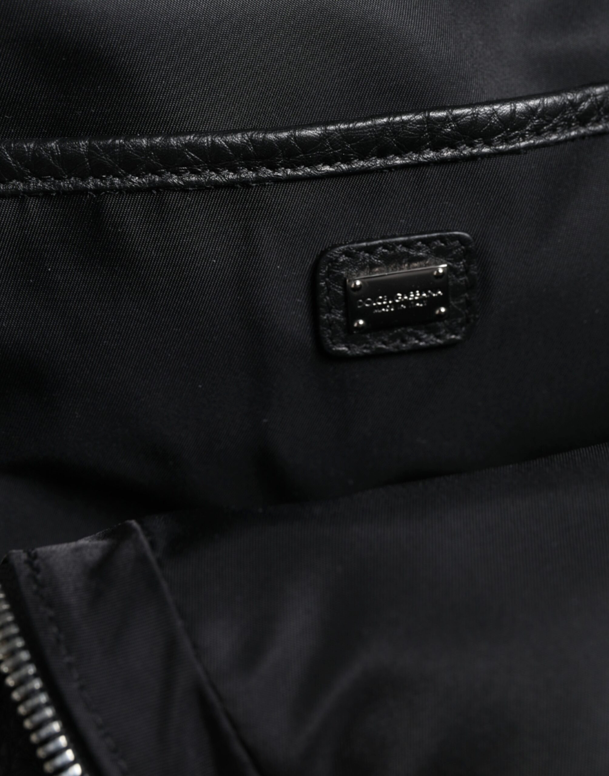 Bodybag Dolce & Gabbana Black Calfskin Leather Logo Plaque