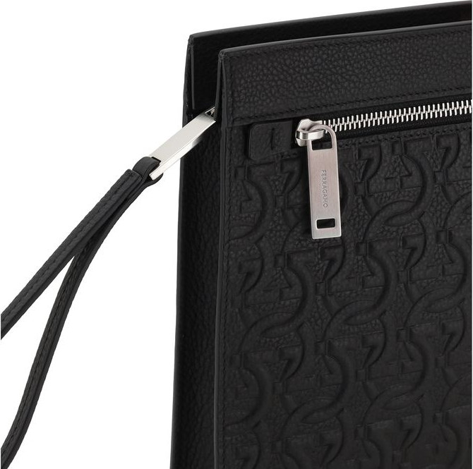 Ferragamo sumkasi
