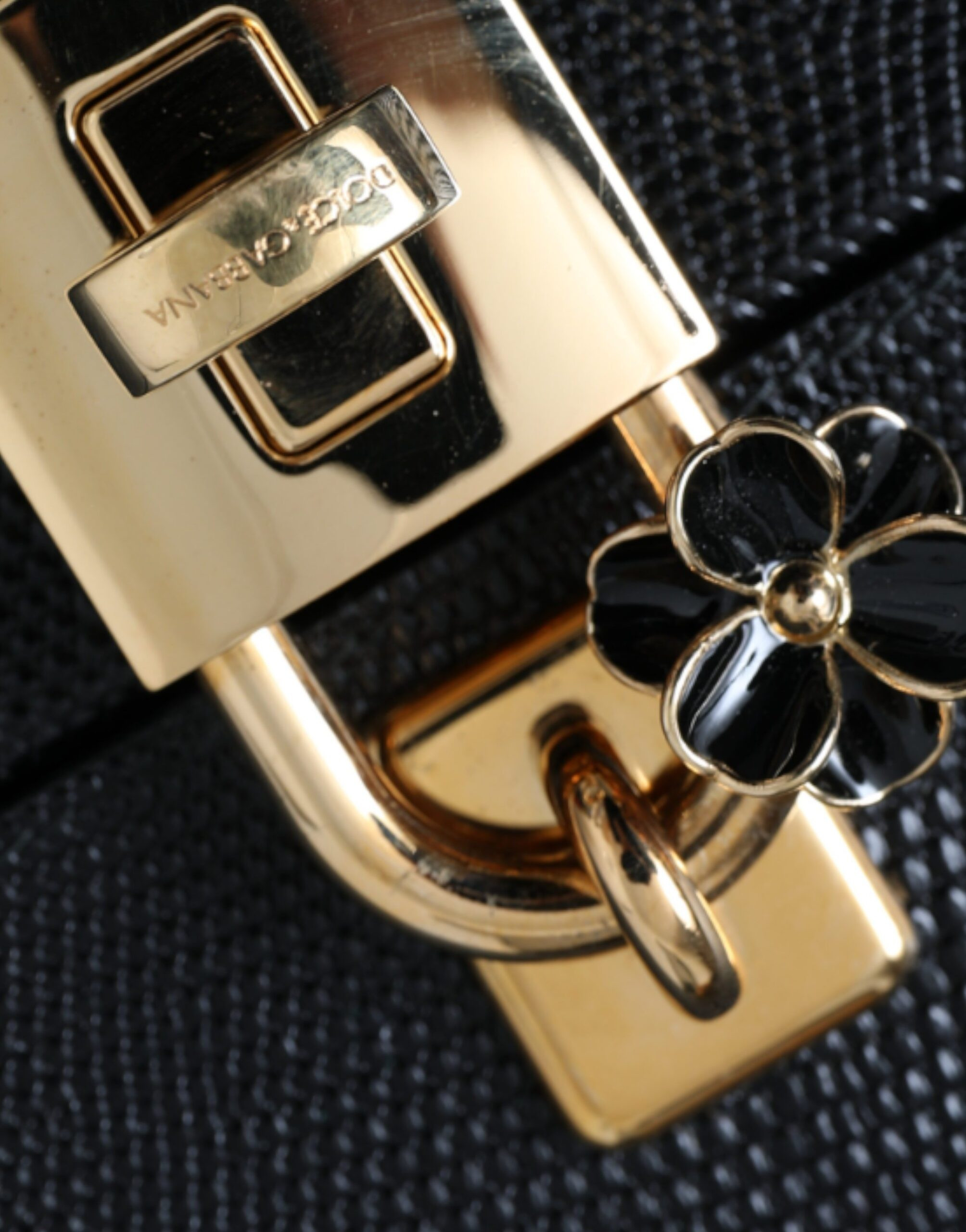 Elka sumkasi Dolce & Gabbana