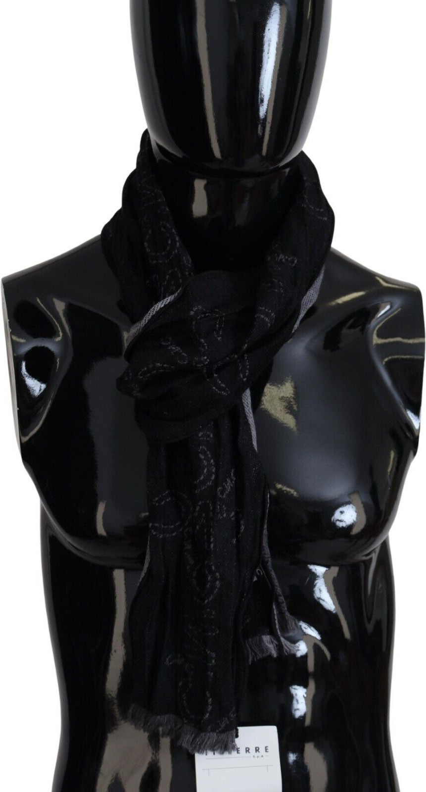 CoStume National Milliy sharfi