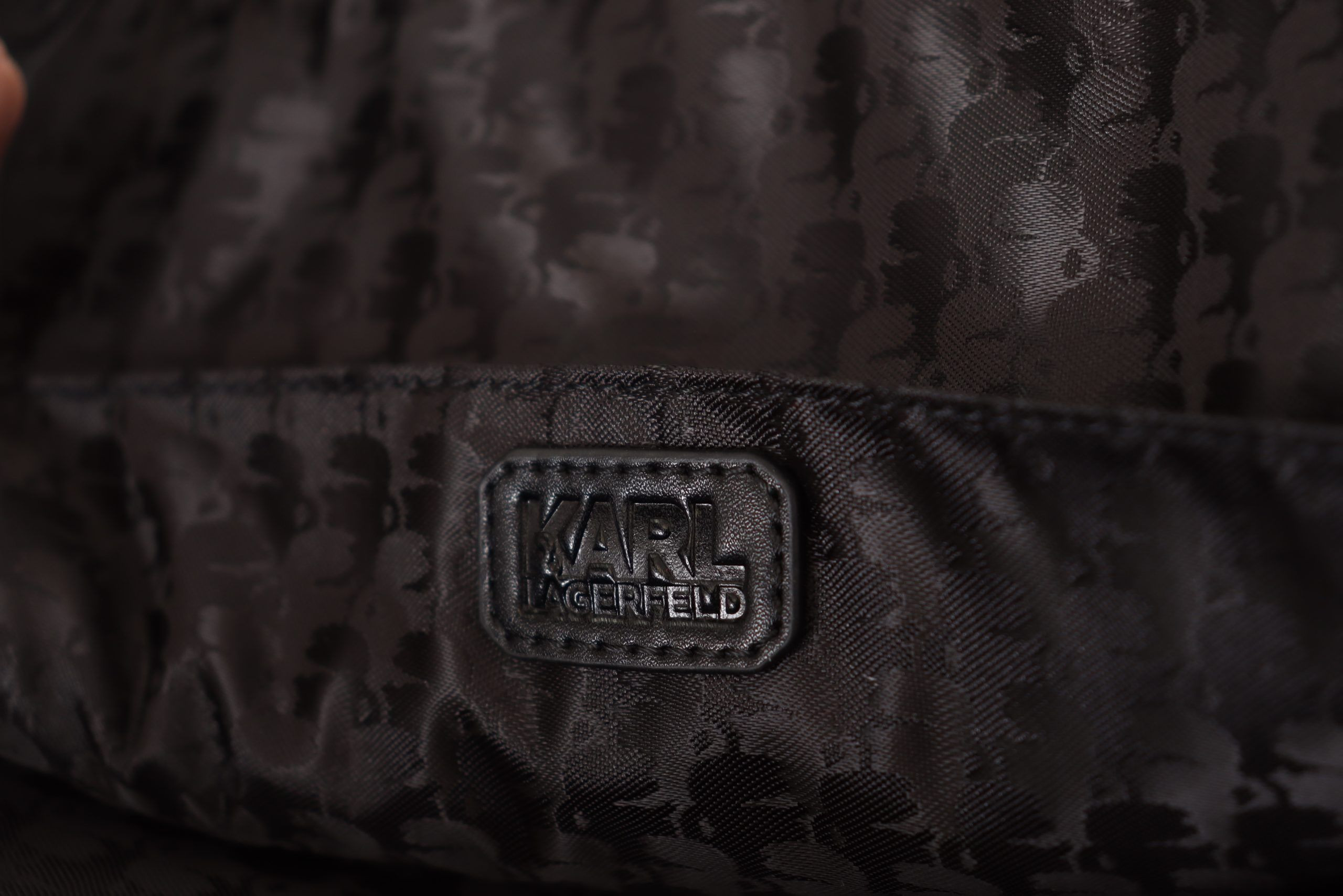 Crossbody Sumkasi Karl Lagerfeld