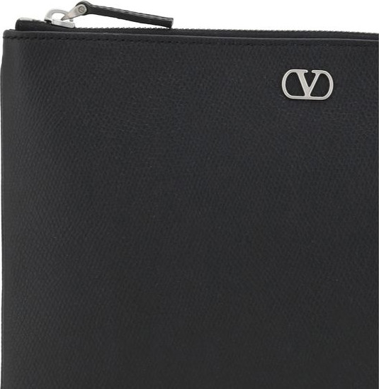 Pouch Valentino Garavani