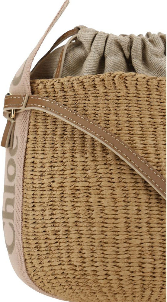 Chloé Woody sumkasi