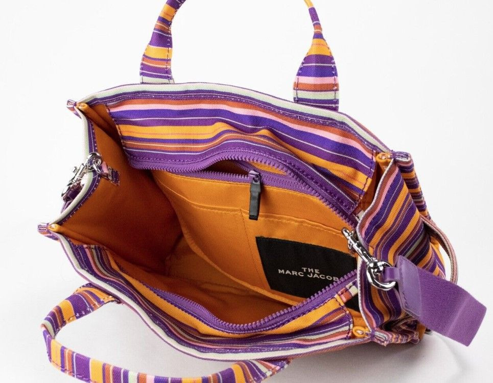 Сумка The Marc Jacobs The Tote Bag Traveler Tote Medium