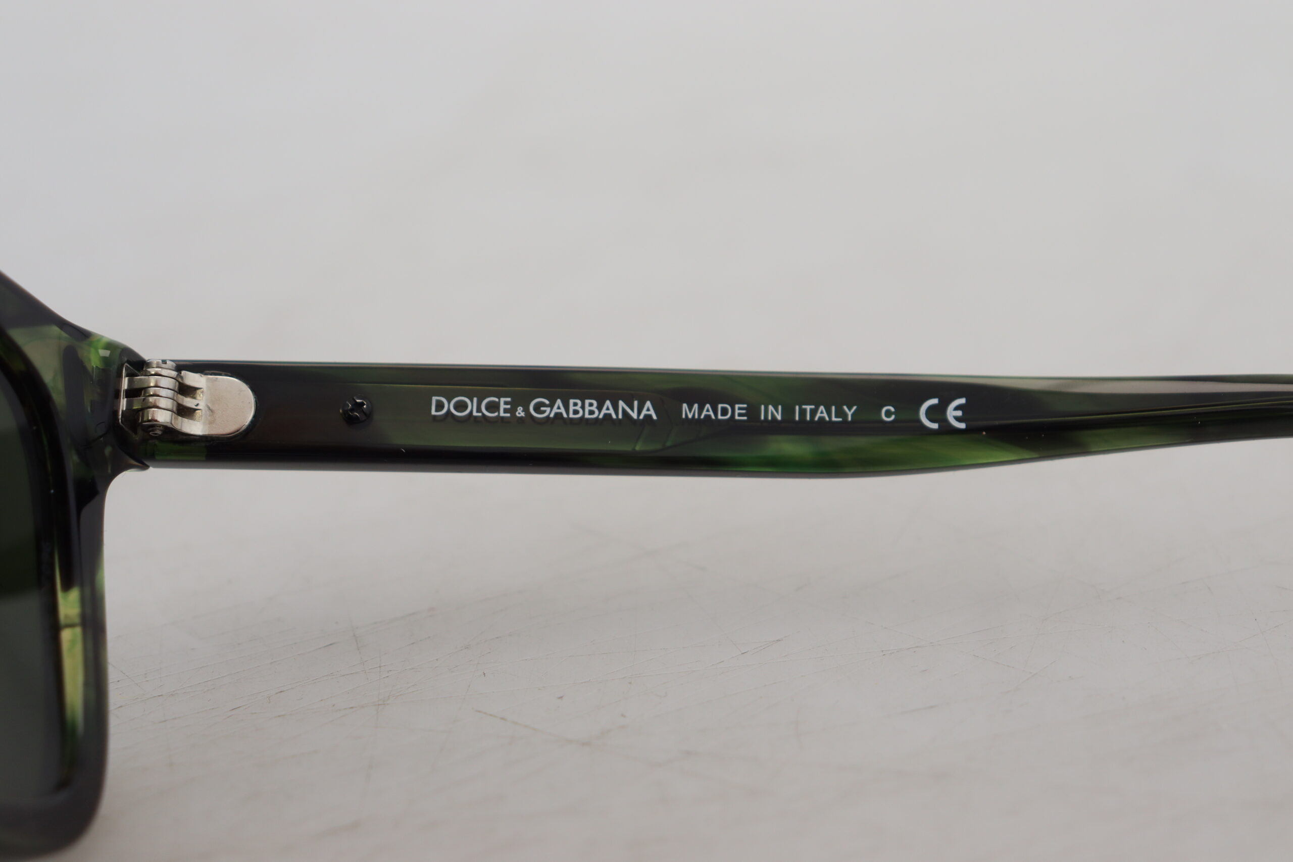 Солнцезащитные очки Dolce & Gabbana