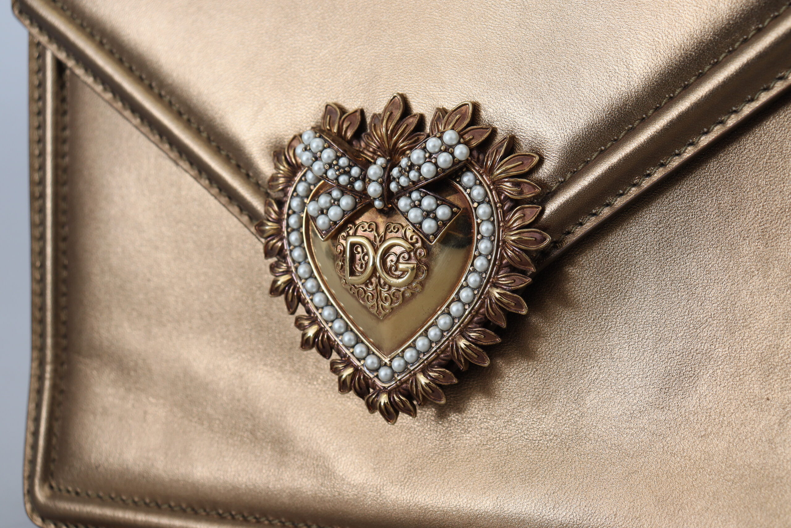 Dolce & Gabbana Devotion yagona sumkasi