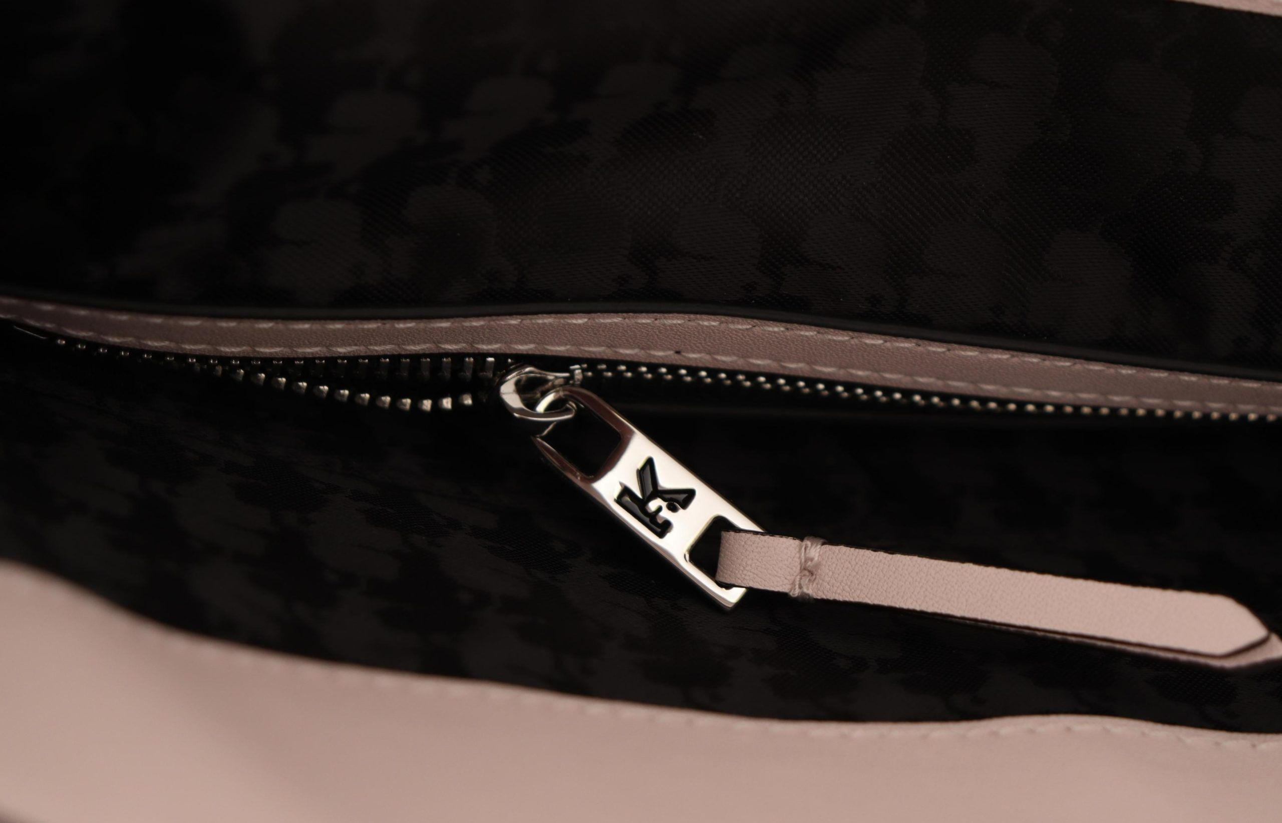 Сумка через плечо Karl Lagerfeld Elegant Mauve