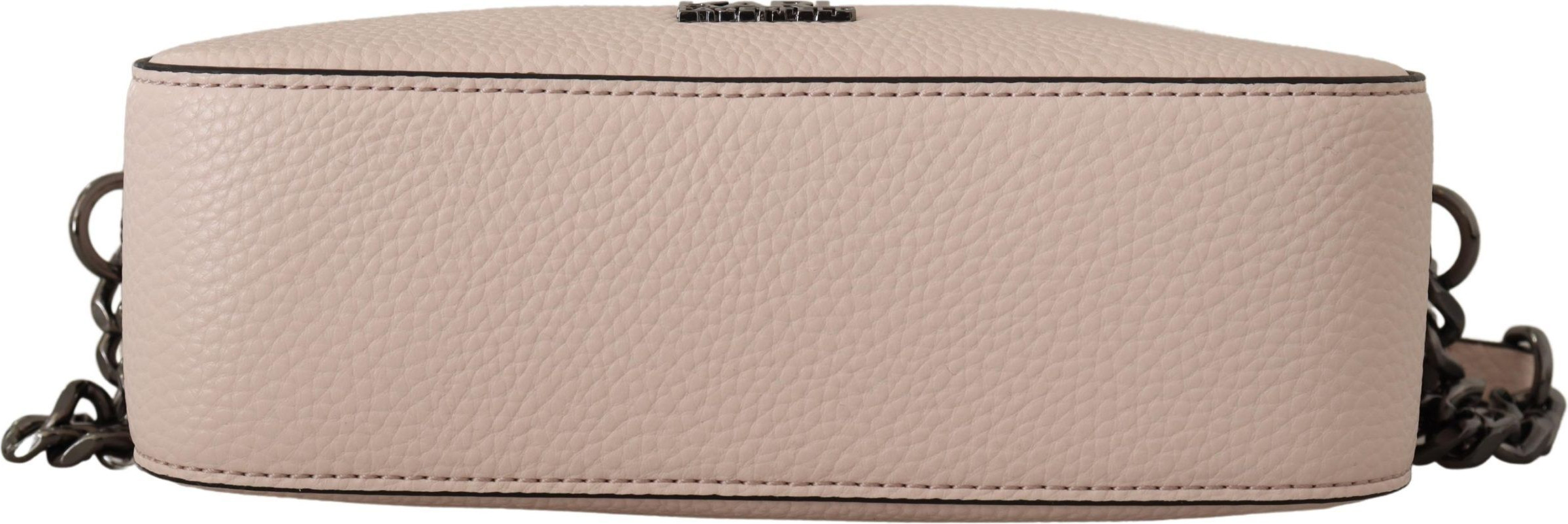 Kamera sumkasi Karl Lagerfeld