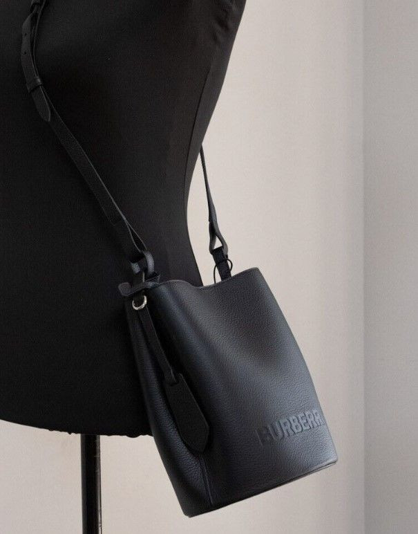 Crossbody sumkasi Burberry Lorne