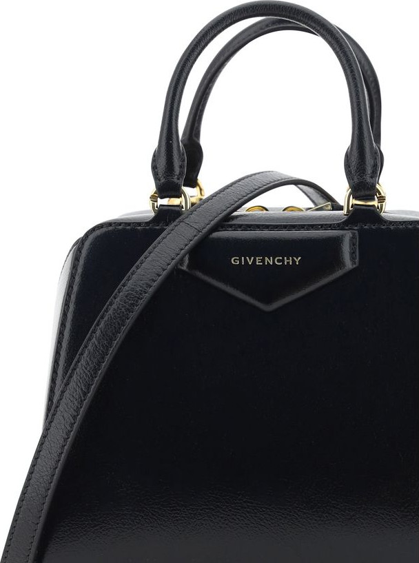 Сумка Givenchy Antigona Cube Mini