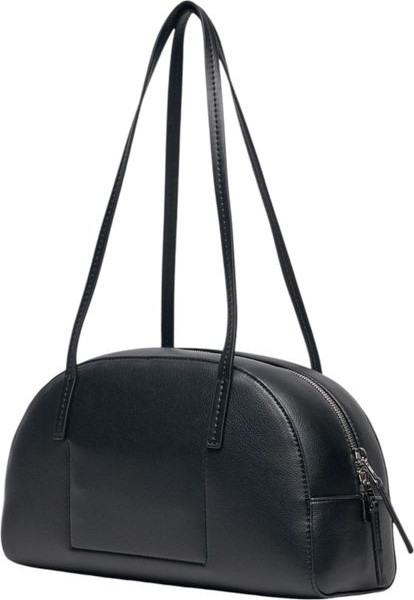 Calvin Klein sumkasi
