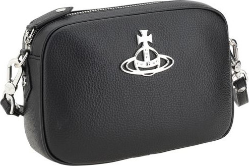 Vivienne Westwood Anna yeng sumkasi
