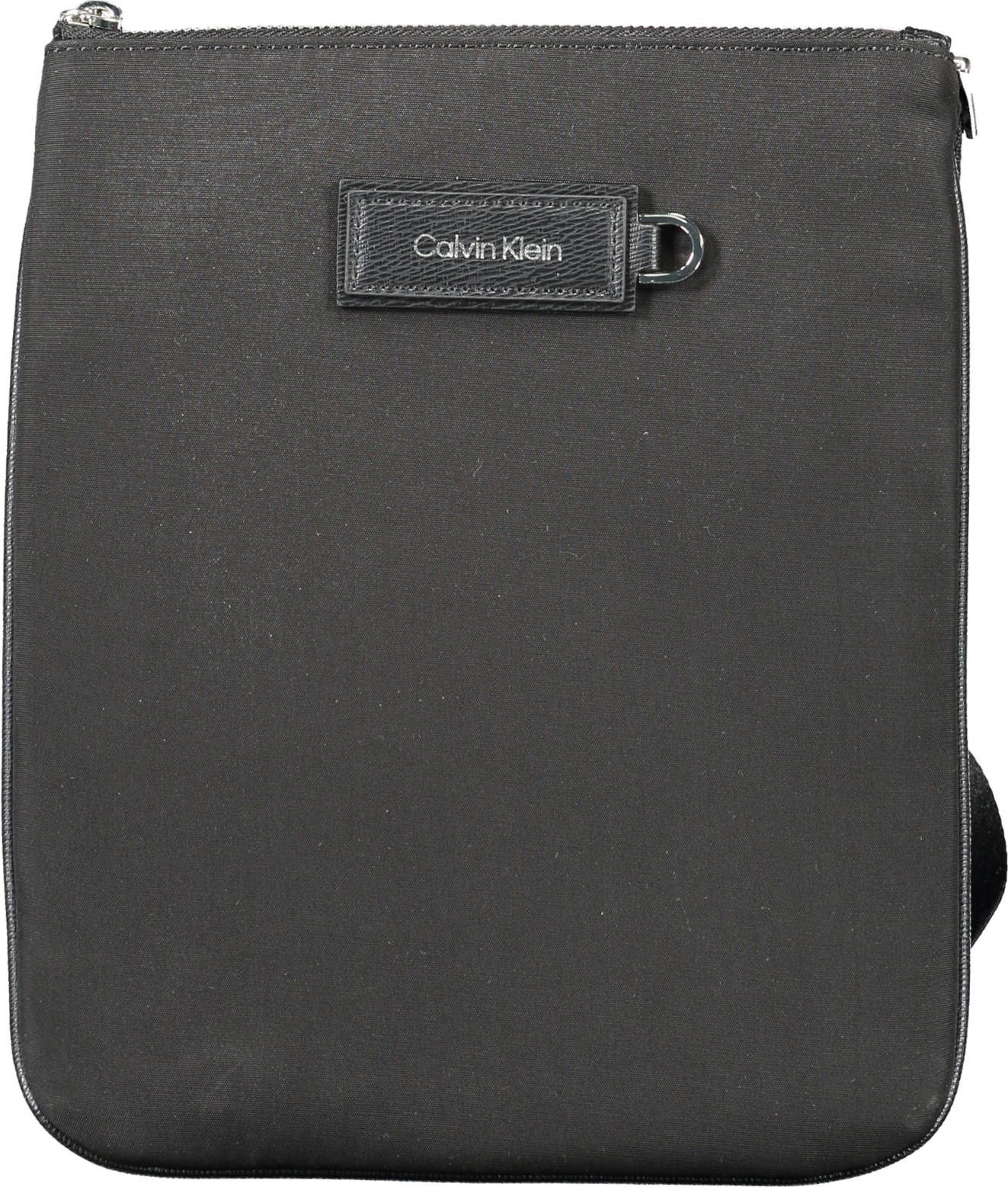 Calvin Klein yeng sumkasi