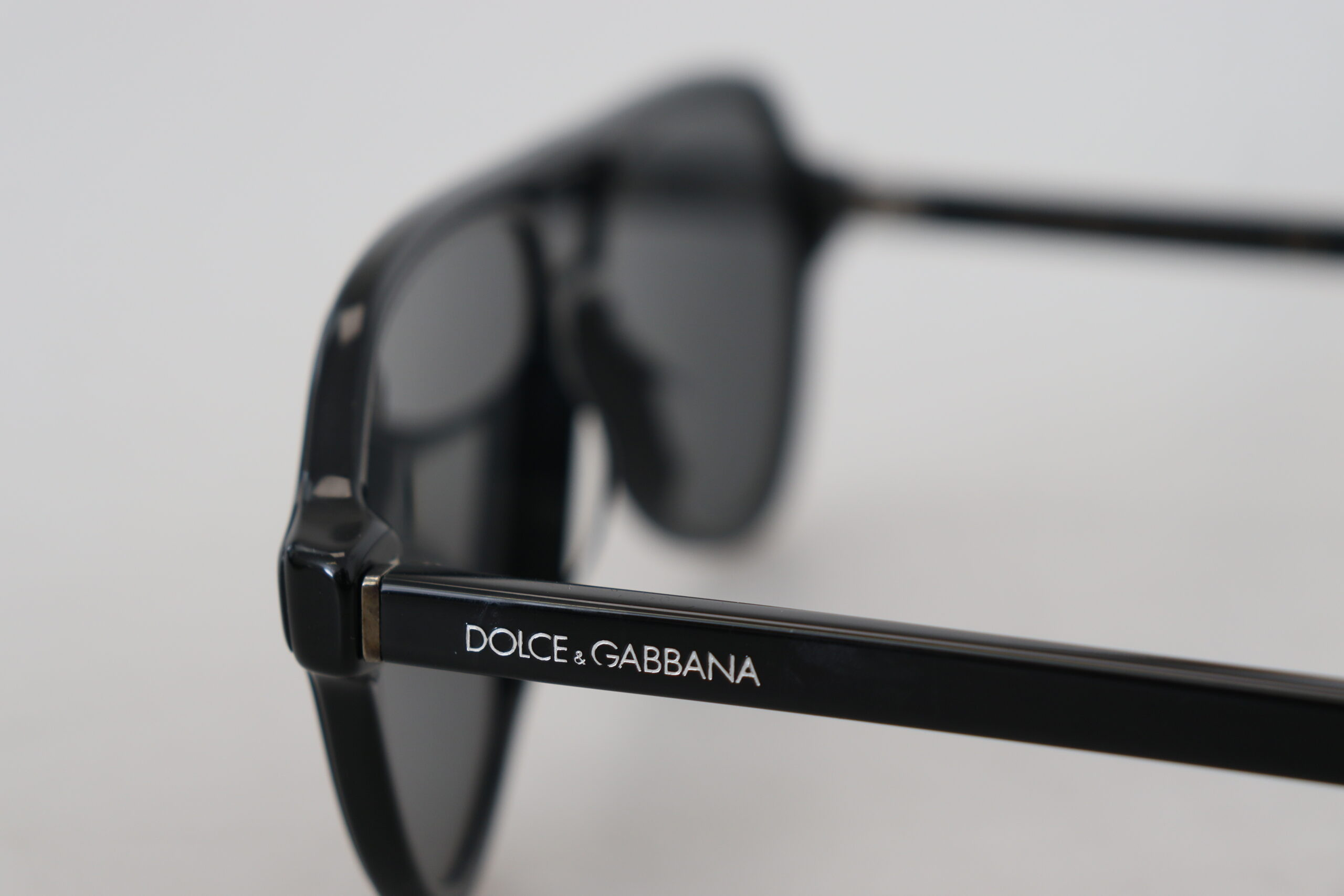 Dolce & Gabbana Quyosh ko'zoynagi