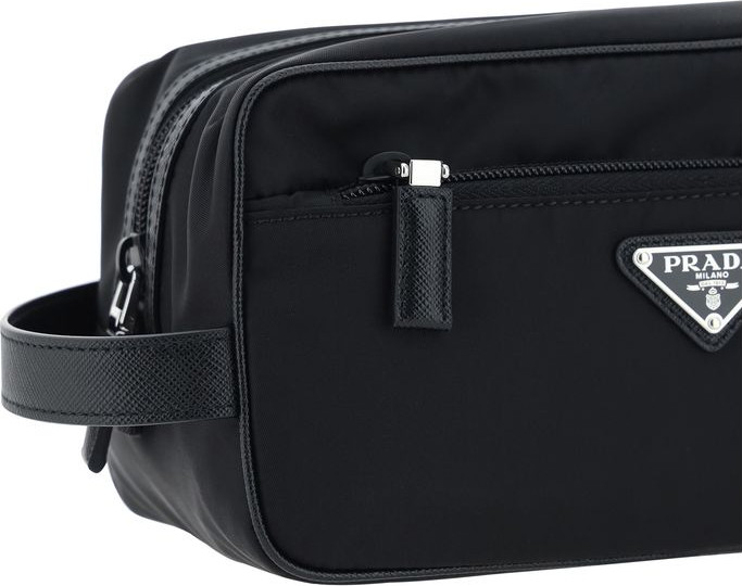 Prada'dan Go'zallik sumkasi