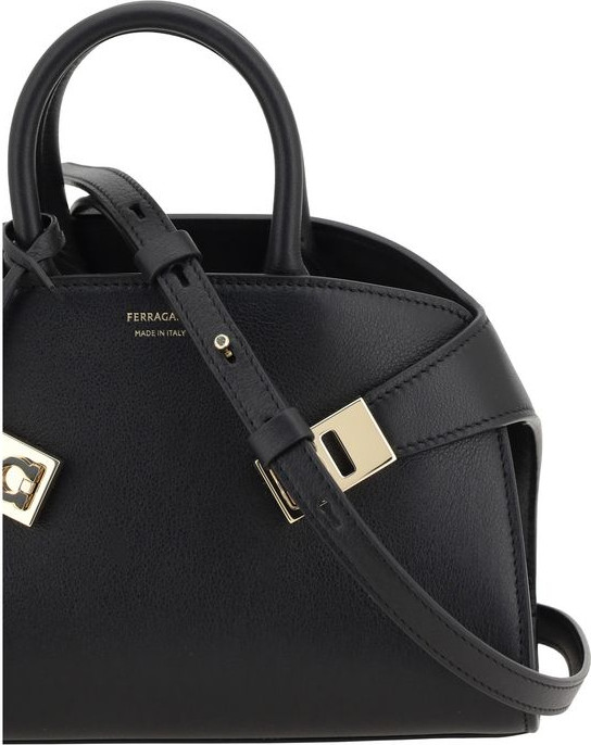 Sumka Ferragamo Hug