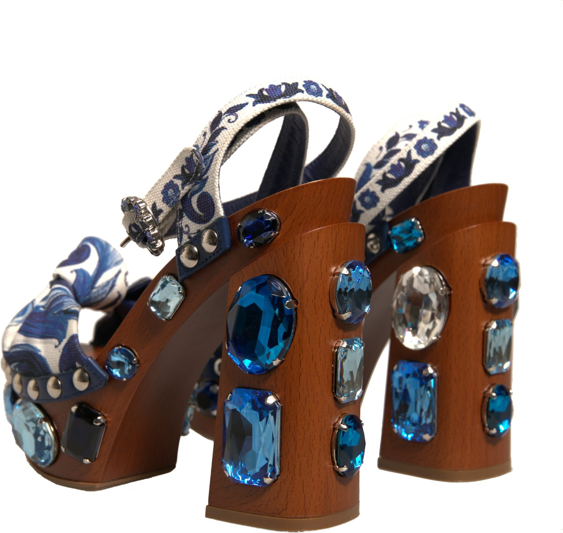 Oyoq kiyimi
Dolce & Gabbana
Platformali sandal