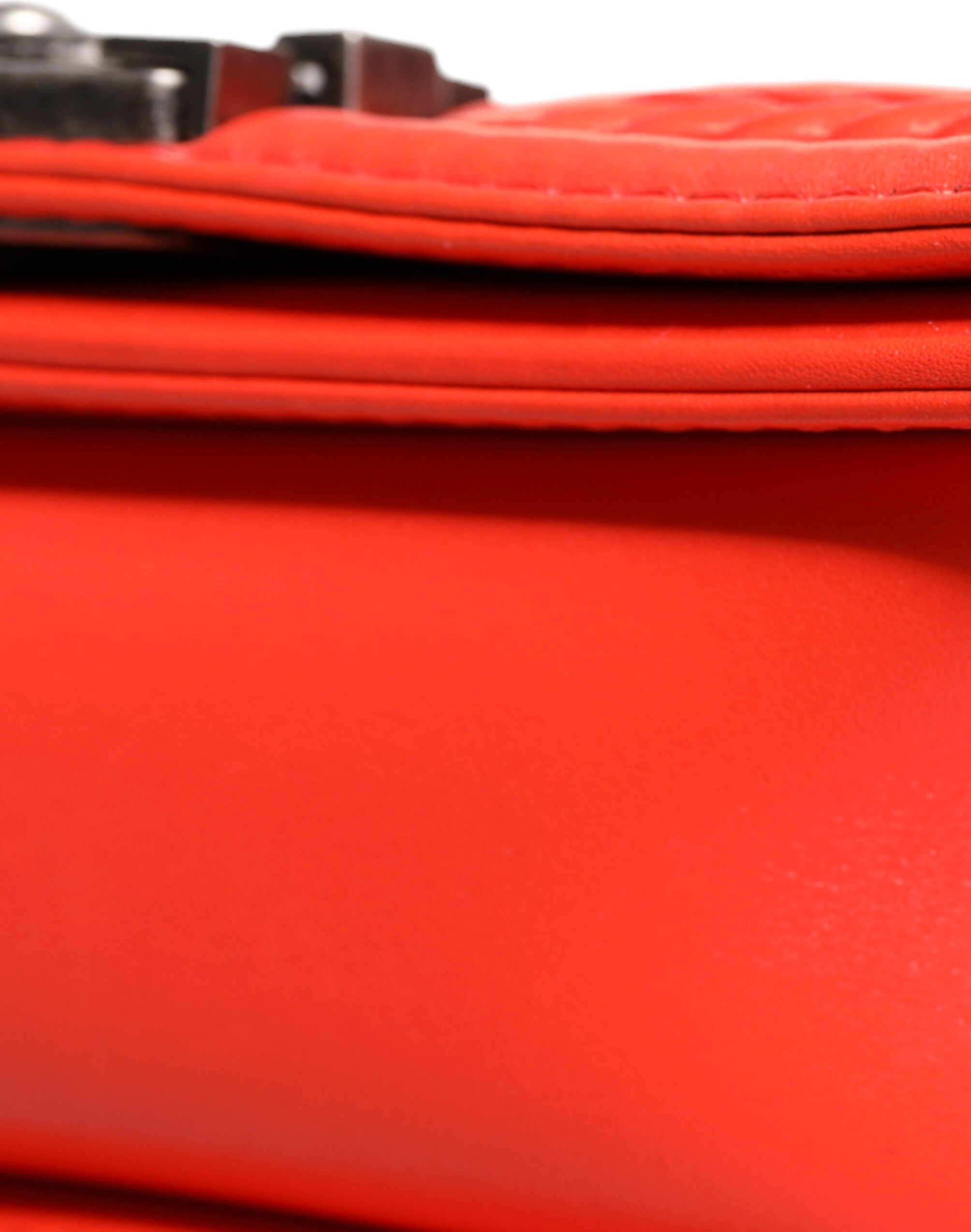 Shoulder Bag Chanel Orange Small Leather Chain Shoulder Boy Bag