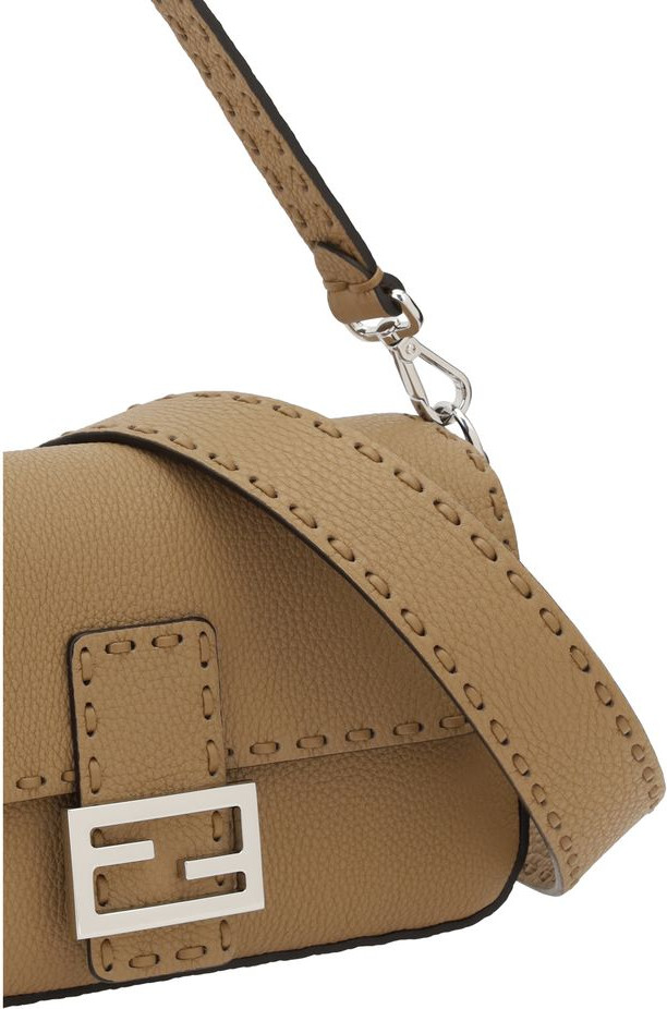 Сумка через плечо Fendi Baguette