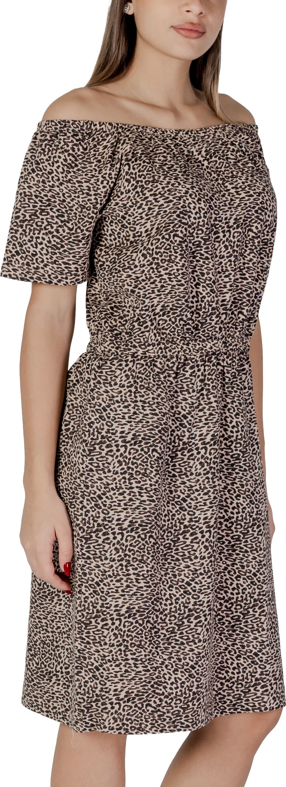 Dresses b.young