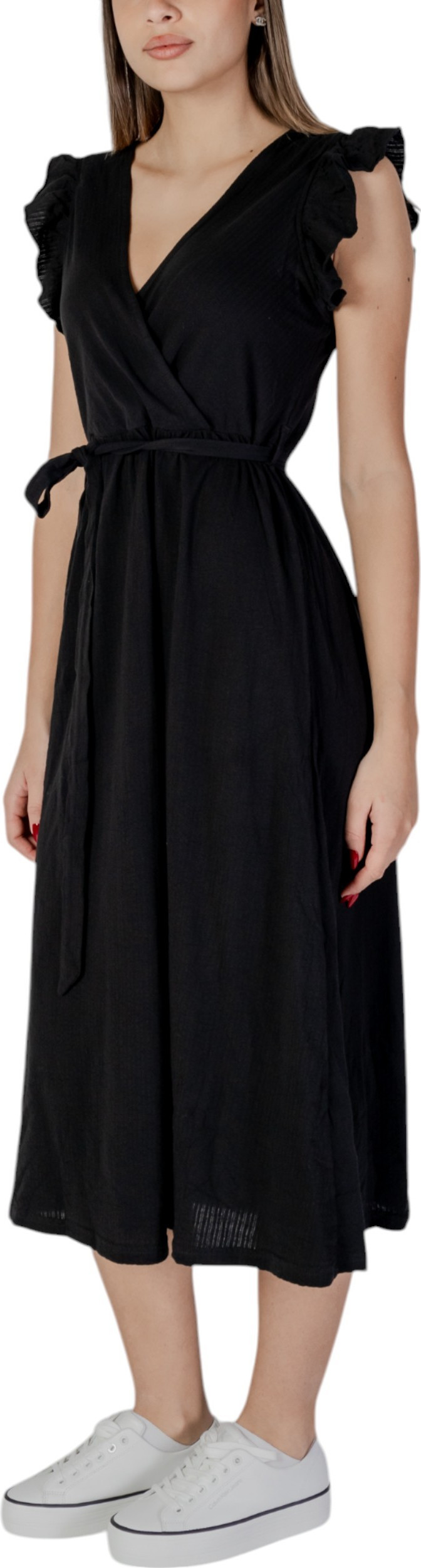 Dresses b.young