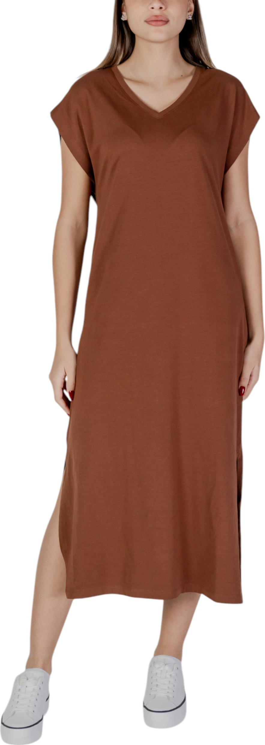 Dresses b.young