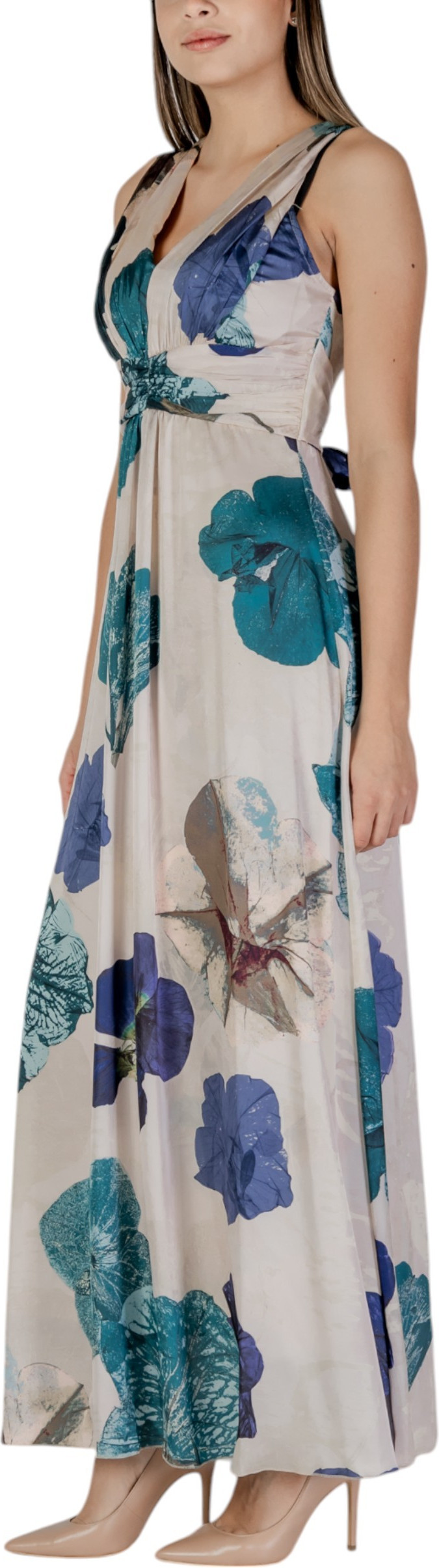 Dresses Rinascimento