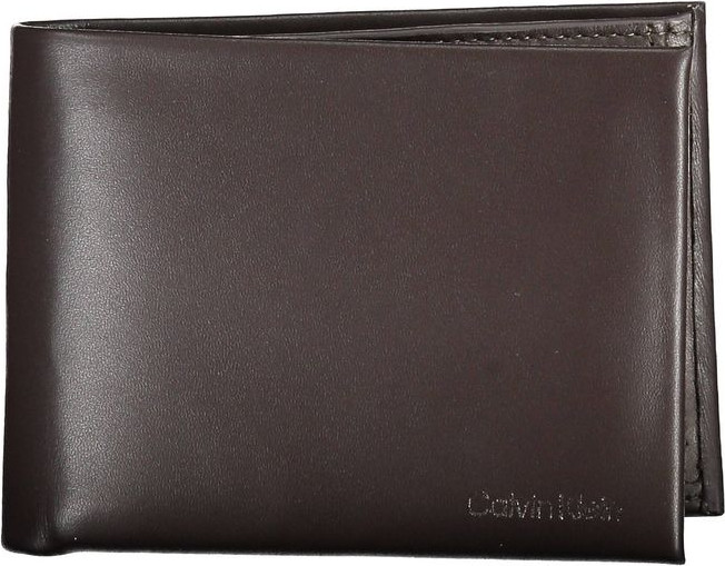 Calvin Klein sumkasi