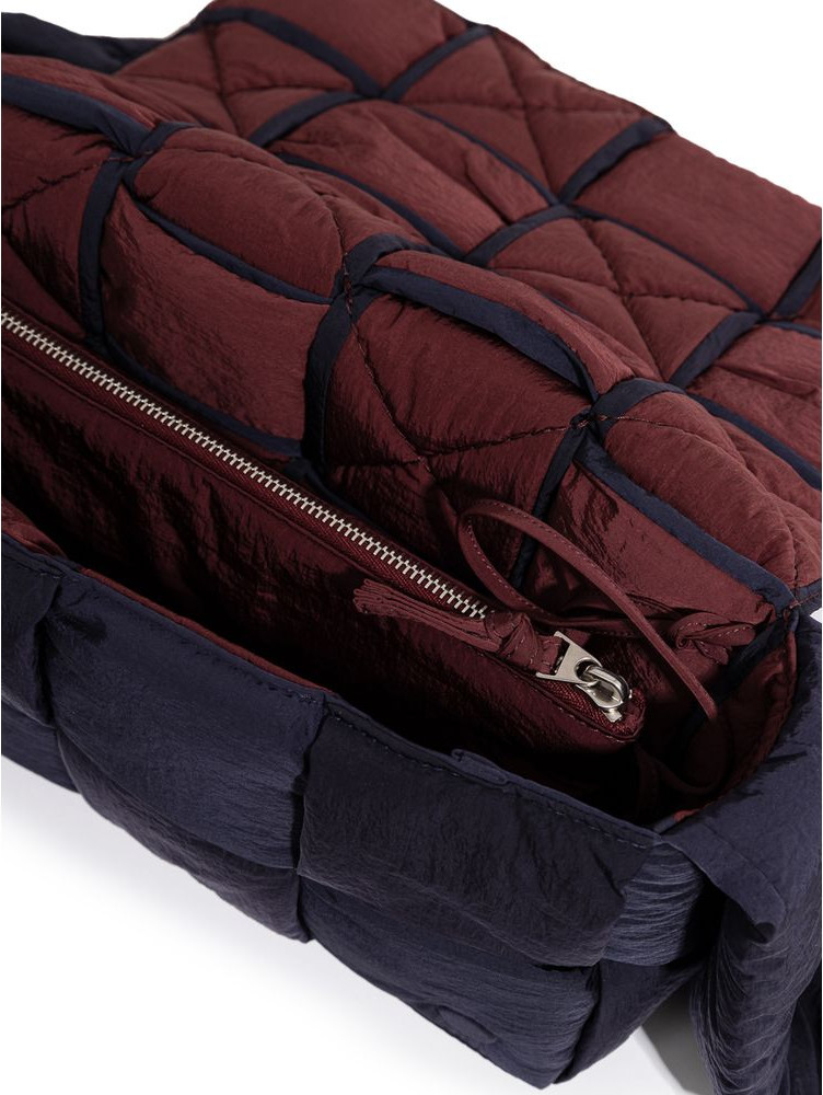 Сумка через плечо Bottega Veneta Padded Tech Cassette
