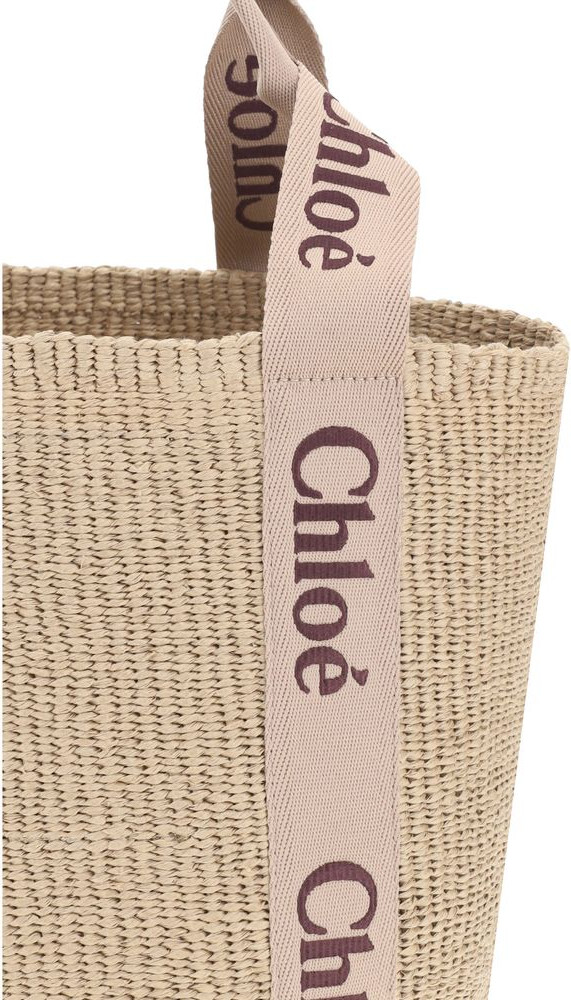 Chloé Woody sumkasi