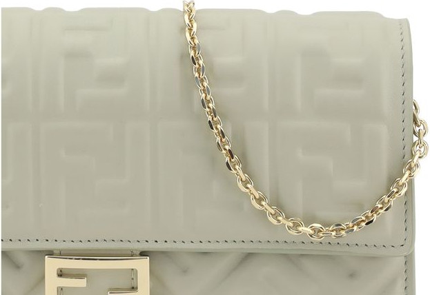 Wallet Fendi Chain Wallet