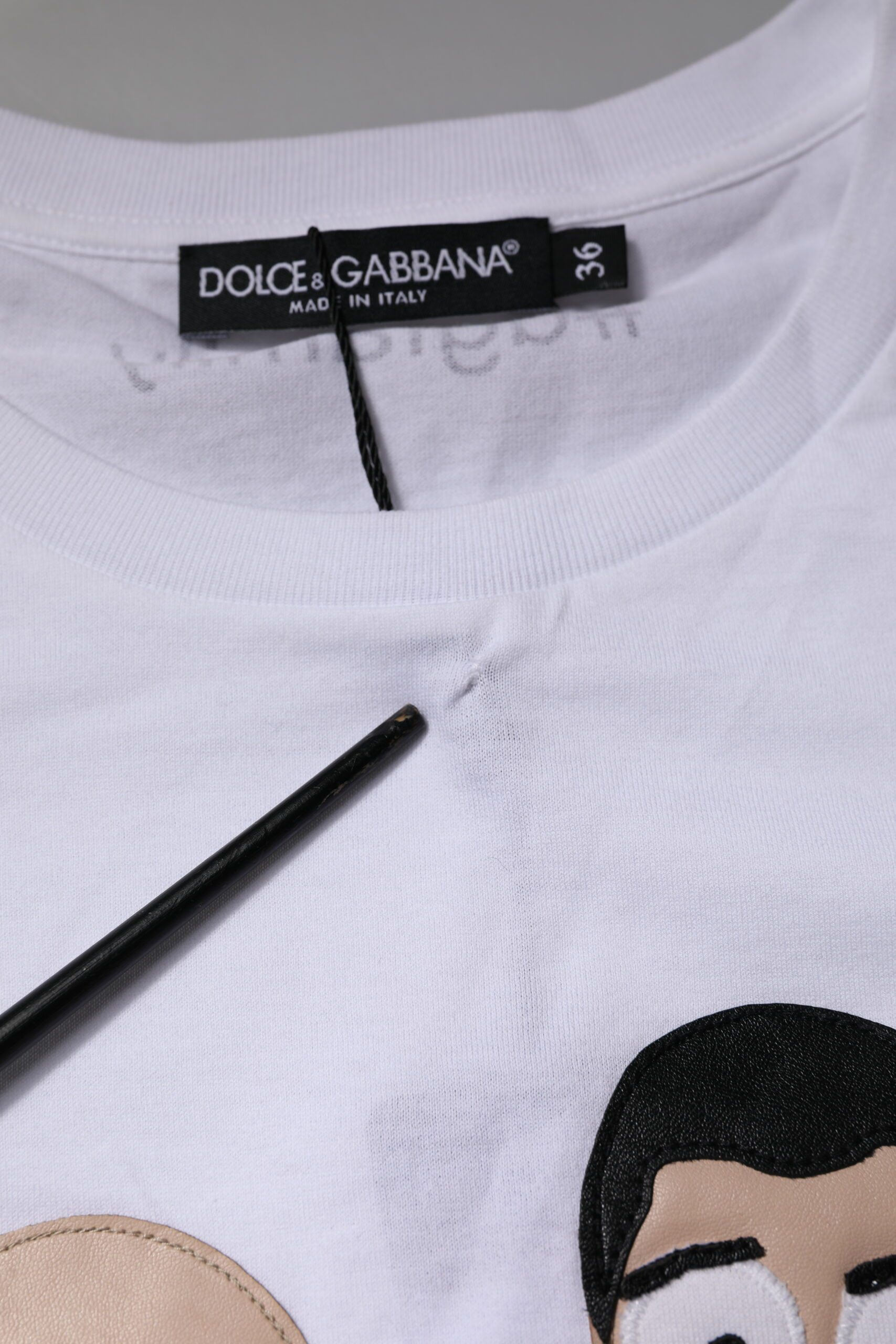 Dolce & Gabbana futbolkasi