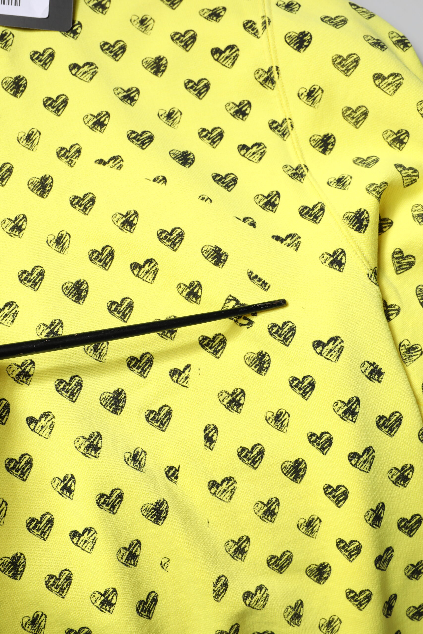Yellow Heart Crew Neck Men Pullover Sweater Dolce & Gabbana