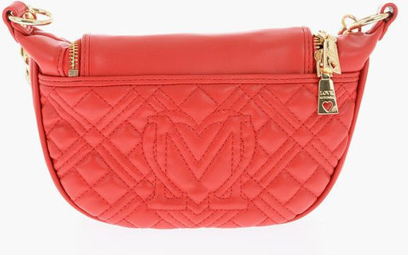 Moschino yeng sumkasi