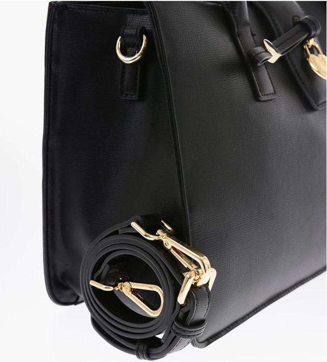 Moschino LOVE sumkasi uchun sumka Sun'iy Charmli Oltin Yurak Bilanos