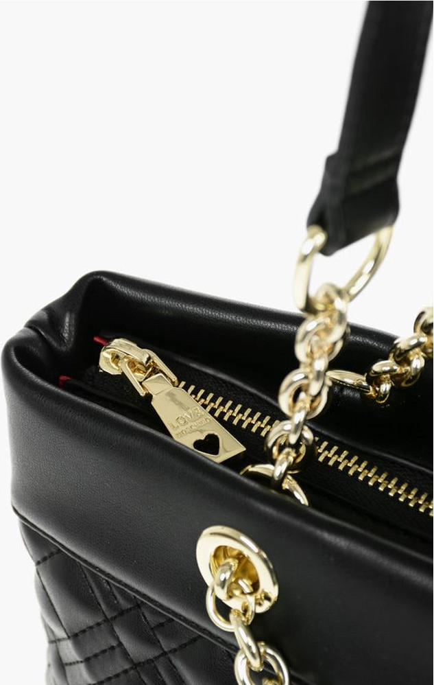 Moschino LOVE Yengilgichak Charmaylikdan Tikilgan Sumkasi