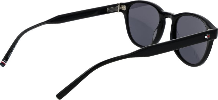 Tommy Hilfiger quyosh ko'zoynagi