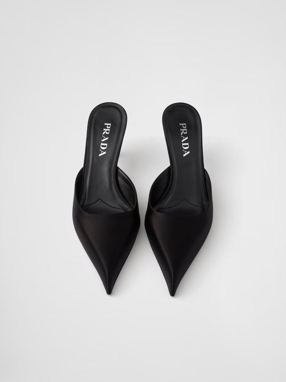 Черные атласные сабо Prada