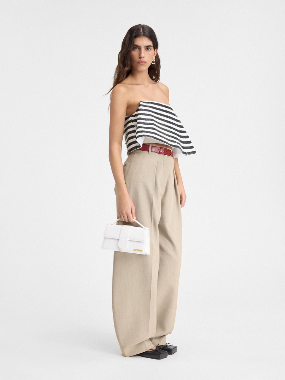 Сумка Jacquemus Le Grand Bambino